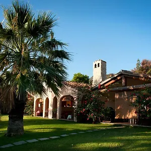 https://residence-luna-rossa.in-sardinia.net
